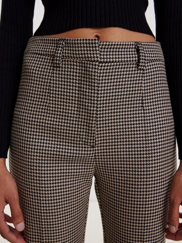 regular Pantaloni 'Reina' di EDITED in beige