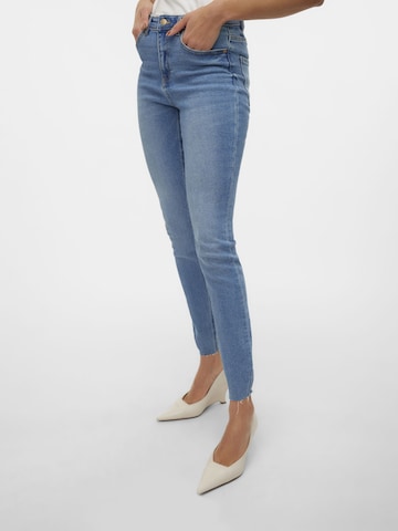 regular Jeans 'Sophia' di VERO MODA in blu