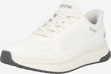 Slip on 'BOBS SQUAD 4' SKECHERS en blanc : devant