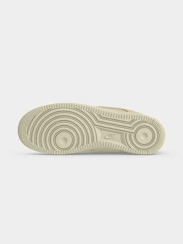 Nike Sportswear Matalavartiset tennarit 'Air Force 1 '07 LV8' värissä beige