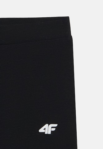 4F Junior Skinny Sporthose in Schwarz