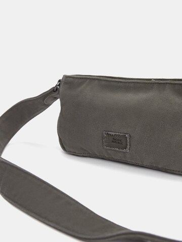 Sac à bandoulière Pull&Bear en gris