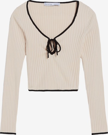 Bershka Sweater in Beige: front