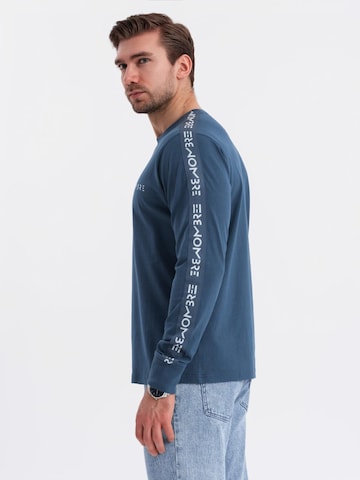 Tricou de la Ombre pe albastru