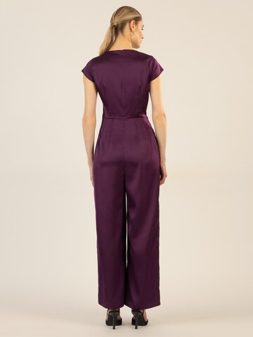 APART Jumpsuit in Lila