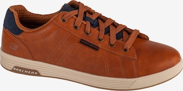 Baskets basses 'Cavell - Hensley' SKECHERS en marron : devant