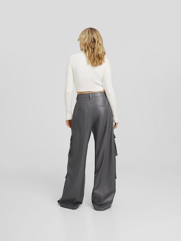 Bershka Loosefit Hose in Grau