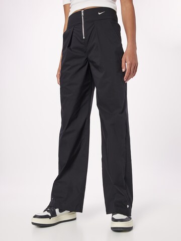 Nike Sportswear Normální Kalhoty se sklady v pase – černá: přední strana