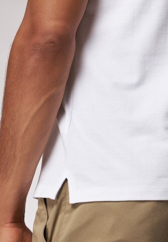 Regular T-Shirt ROY ROBSON en blanc