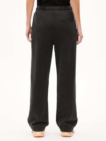 ARMEDANGELS Loosefit Broek 'Ivaara' in Zwart