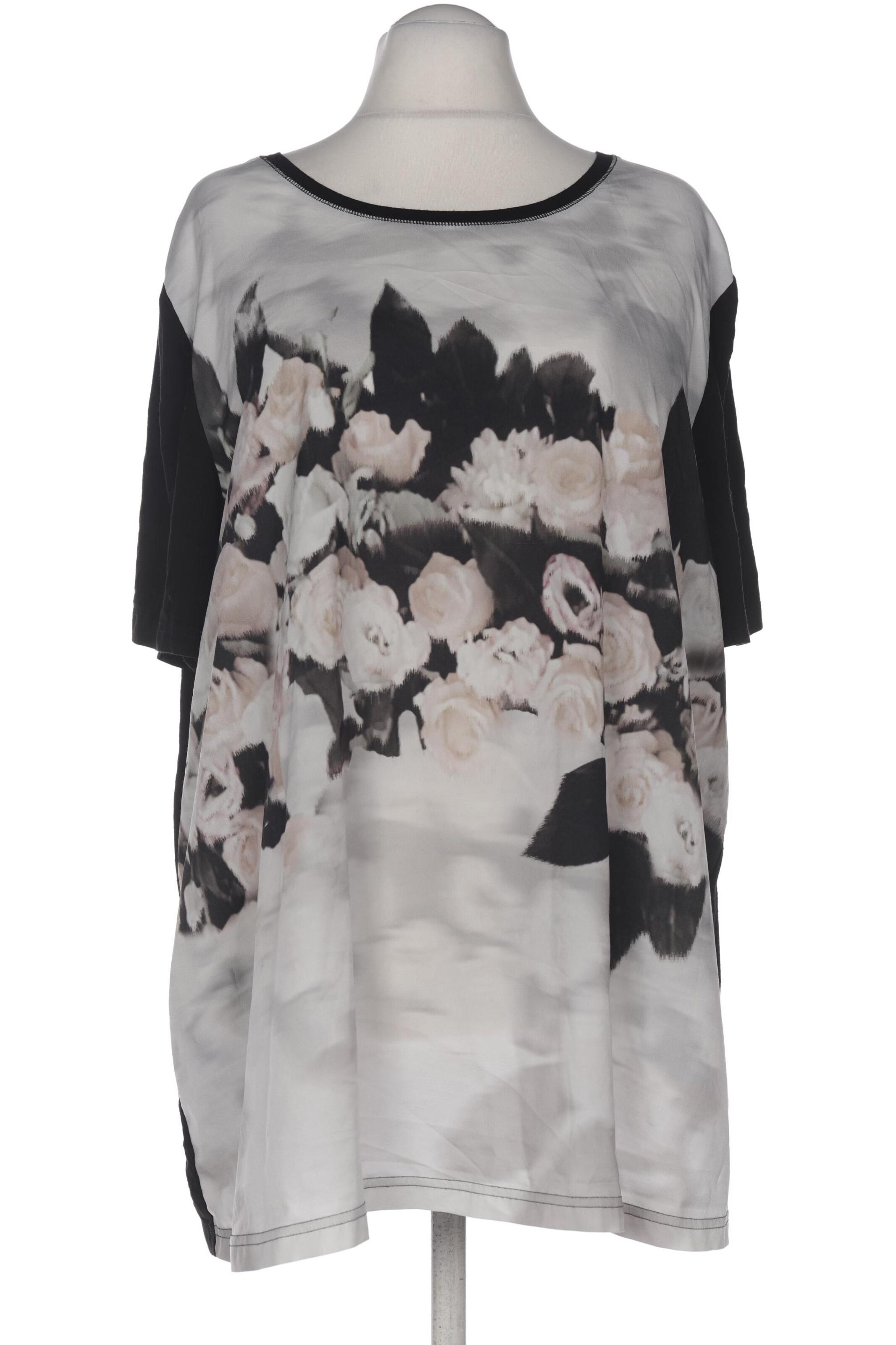 Ulla Popken Top & Shirt in 7XL in Black: front