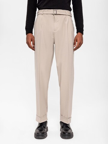 Coupe slim Pantalon à plis Antioch en beige : devant