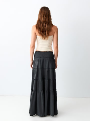 MANGO TEEN Nederdel i grå