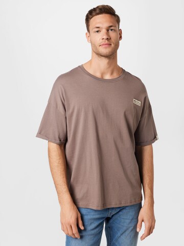 T-Shirt ALPHA INDUSTRIES en marron : devant