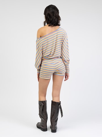 BROKE + SCHÖN Shirt 'Offshoulder Langarmshirt in Regenbogenfarben'‌‌‌‌‌‌‌‌ in Mischfarben