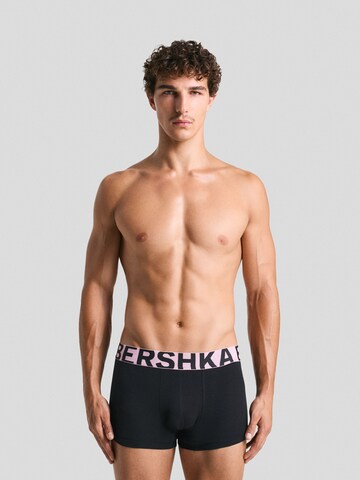 Bershka Боксерки в черно: отпред