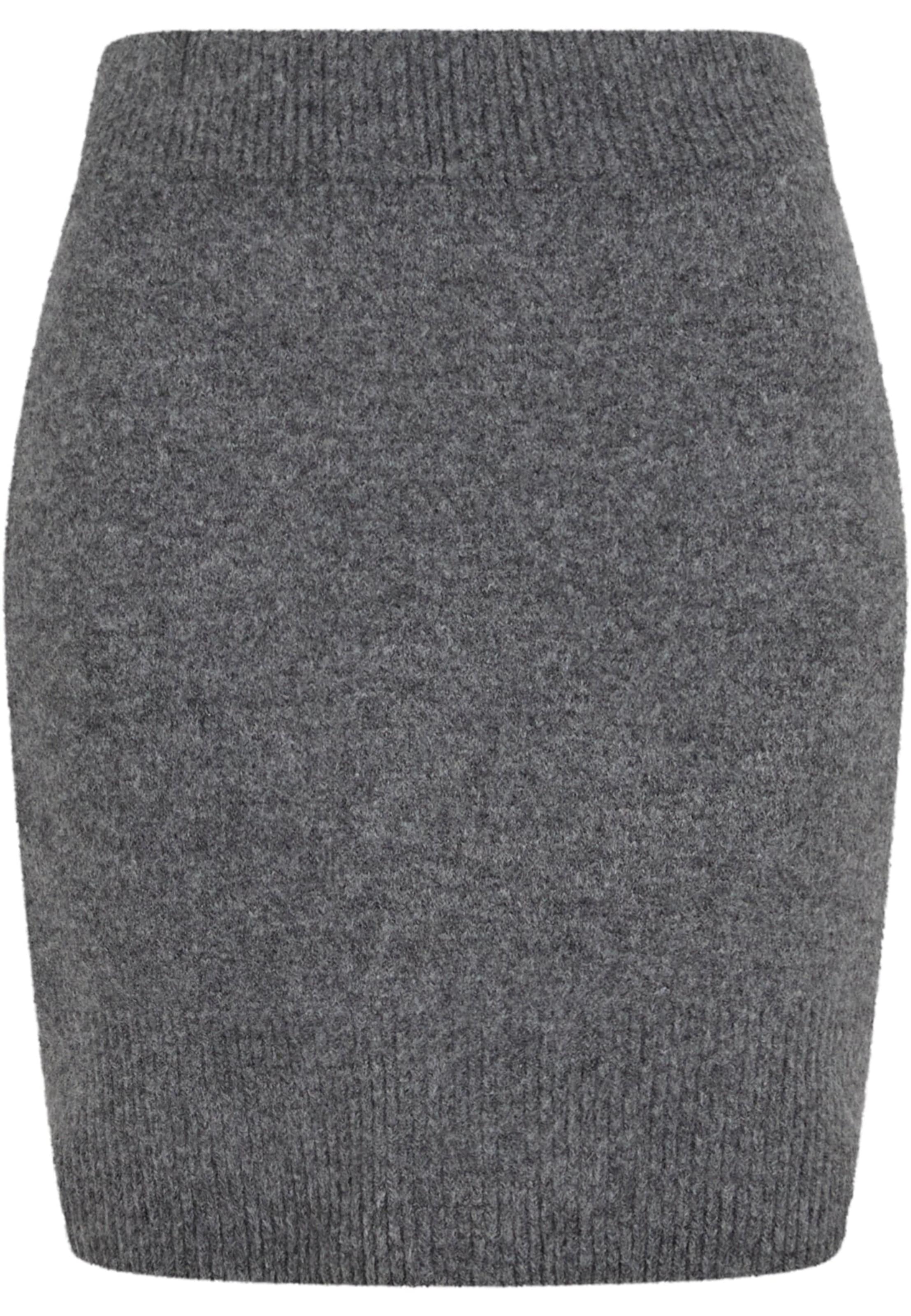 Urban Classics Skirt in Grey: front