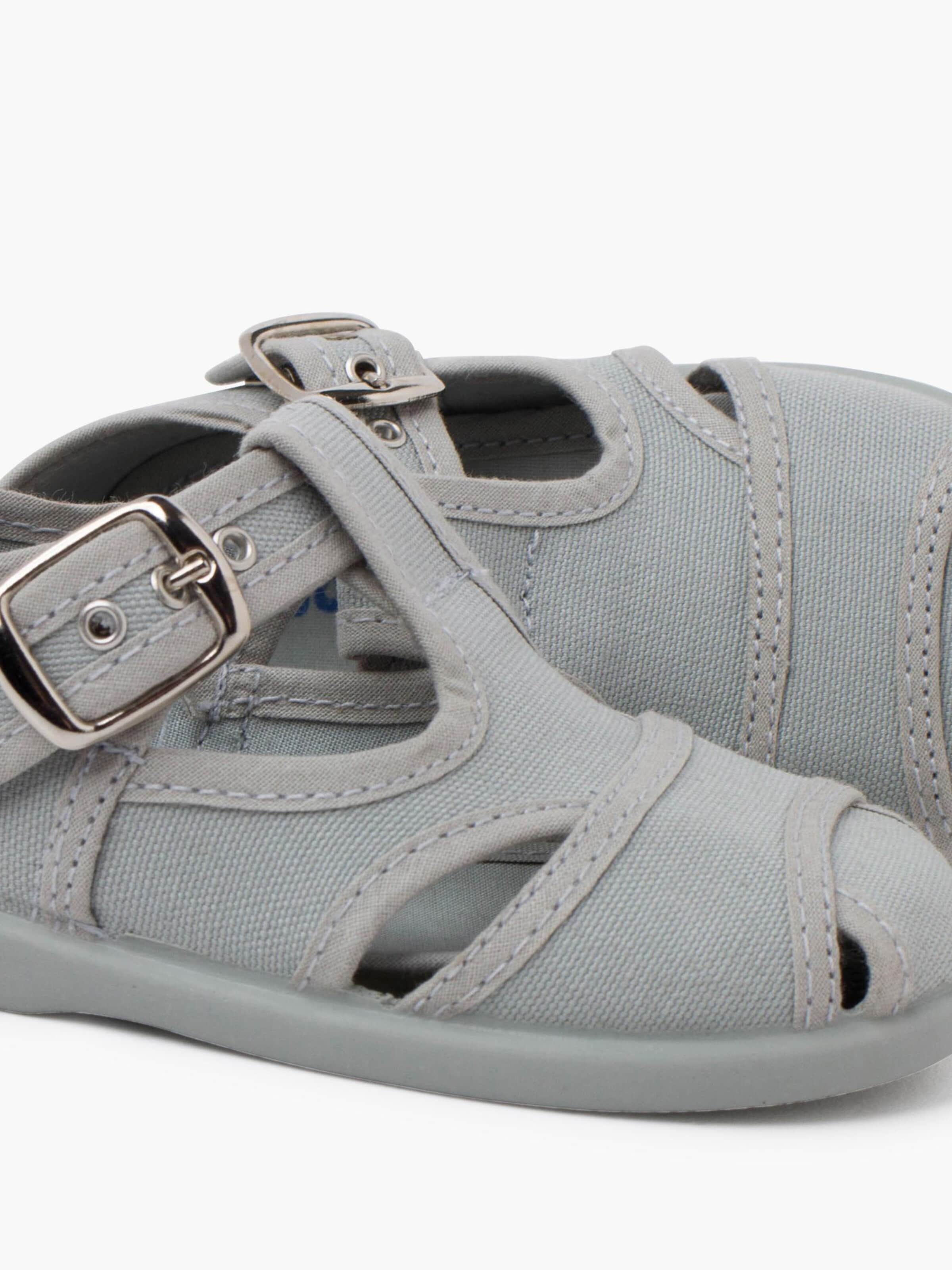 Chaussure basse Pisamonas en gris