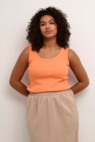 KAFFE CURVE Top 'Carina' in Oranje: voorkant