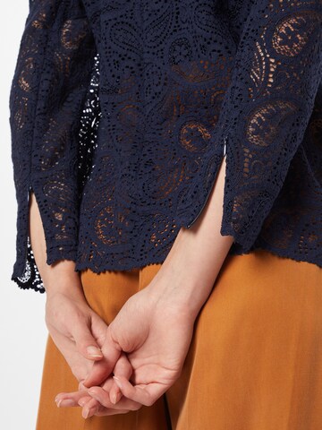 IVY OAK Bluse i blå