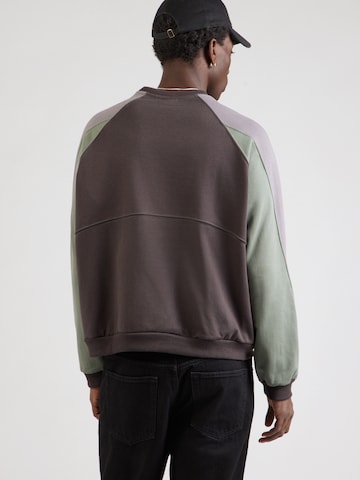 Kaotiko Mikina 'GIULIO OLD' – zelená