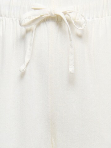 ONLY Regular Trousers 'ONLGOA' in White