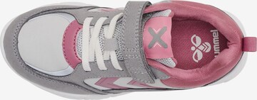 Hummel Sneaker in Grau