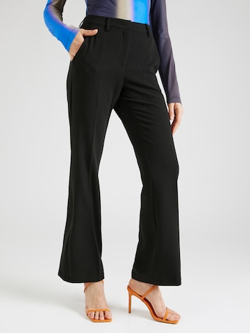 NÜMPH Flared Pleated Pants 'KENDALL' in Black: front