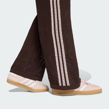 ADIDAS ORIGINALS Loose fit Trousers 'Firebird' in Brown