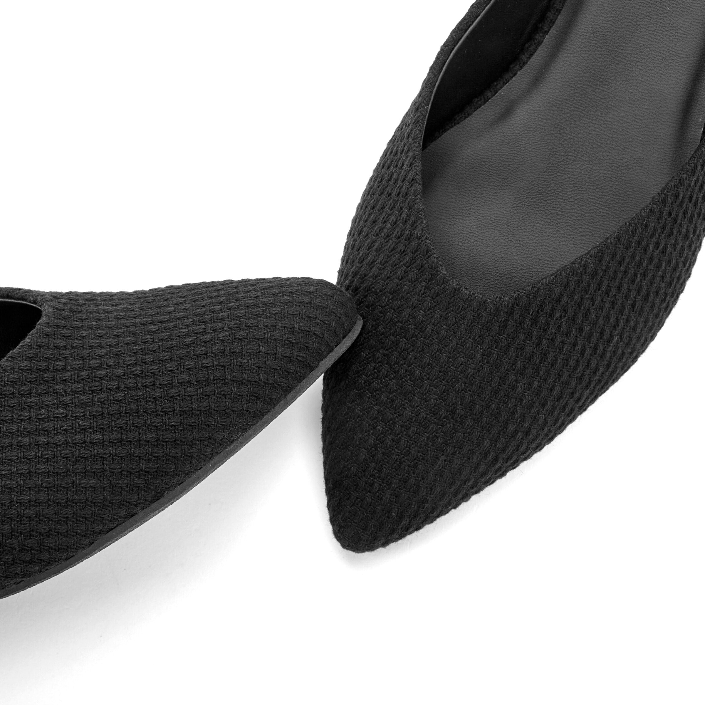 LASCANA Strap ballerina in Black