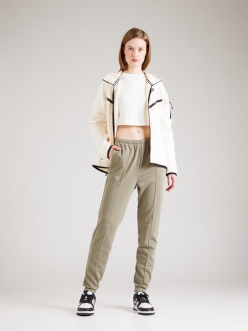 Nike Sportswear Regular Hose in Grün
