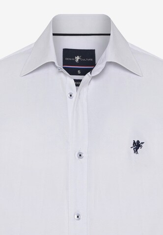 DENIM CULTURE - Ajuste regular Camisa 'Bobbie' en blanco