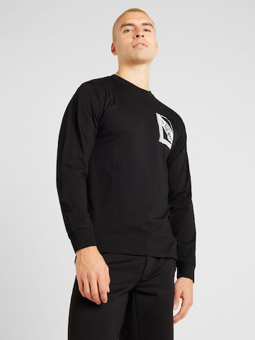 VANS T-shirt 'TECH' i svart: framsida