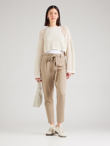 Tapered Pantaloni con pieghe 'Popye' di MSCH COPENHAGEN in marrone