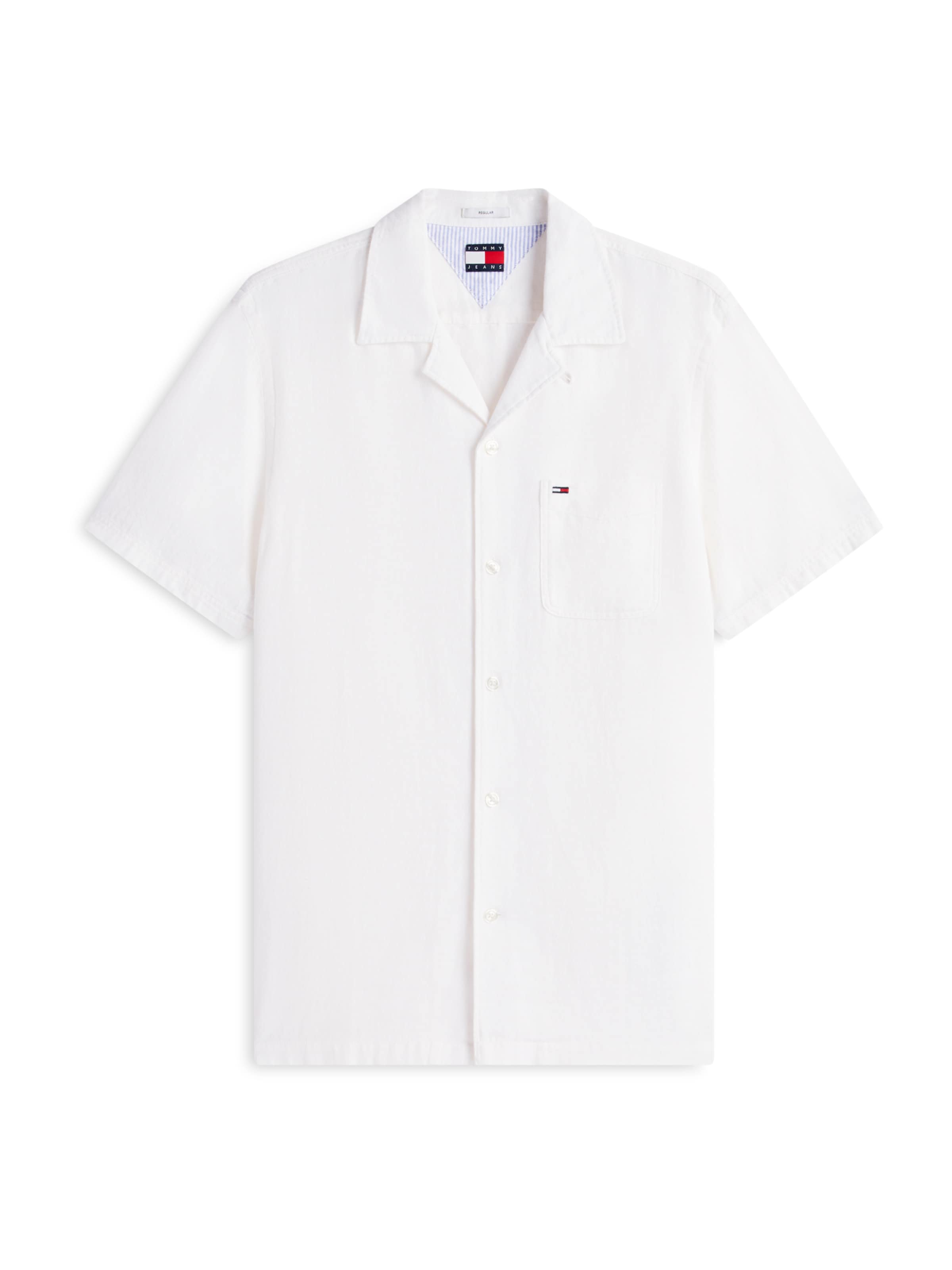 Tommy Jeans Regular fit Button Up Shirt in White: front