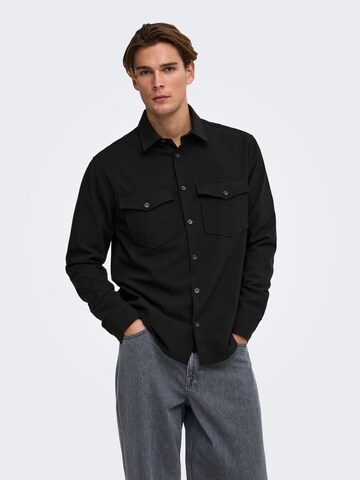 Only & Sons - Ajuste regular Camisa 'VENUS' en negro: frente