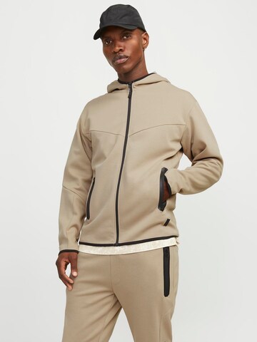 JACK & JONES Sweatvest 'JCOFusion' in Beige: voorkant