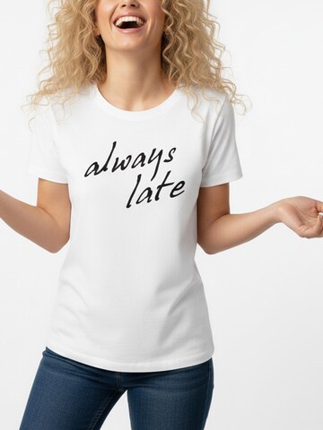 MAKAYA Shirt 'Always Late' in White