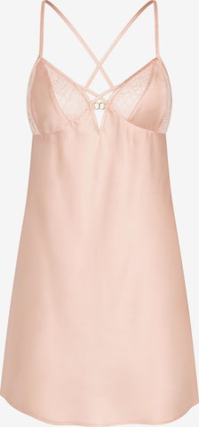 TRIUMPH Hálóköntös 'A Weekend to Remember ' - rózsaszín: elől