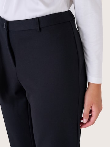 Effilé Pantalon Camomilla Italia en noir