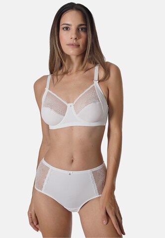 sassa T-shirt BH 'IMPRESSIVE JACQUARD' in Beige: voorkant