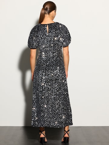 Rochie de seară de la Next pe negru