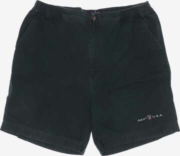 GANT Shorts in 35-36 in Green: front