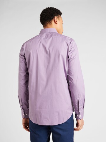 Coupe regular Chemise 'JOE' BOSS en violet