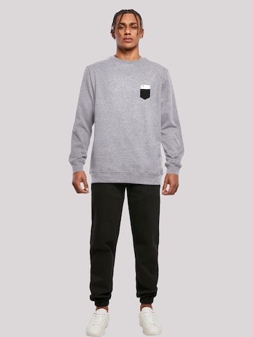 F4NT4STIC Sweatshirt 'Pocket with Cards' in Grijs