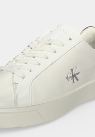 Baskets basses Calvin Klein en blanc : devant