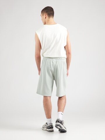 Champion Authentic Athletic Apparel Loose fit Trousers in Green