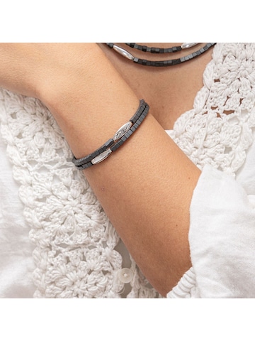 Zeeme Armband in Schwarz: Vorderseite