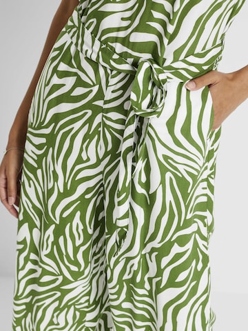 bonprix Jumpsuit in Grün