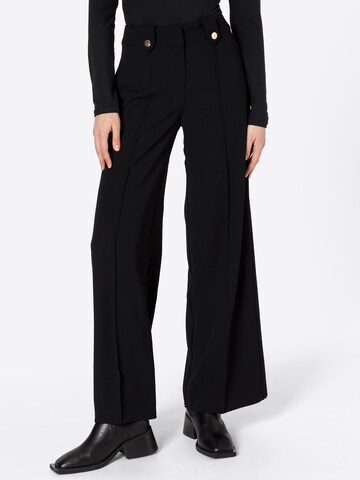 Oasis Wide leg Pleat-front trousers in Black: front